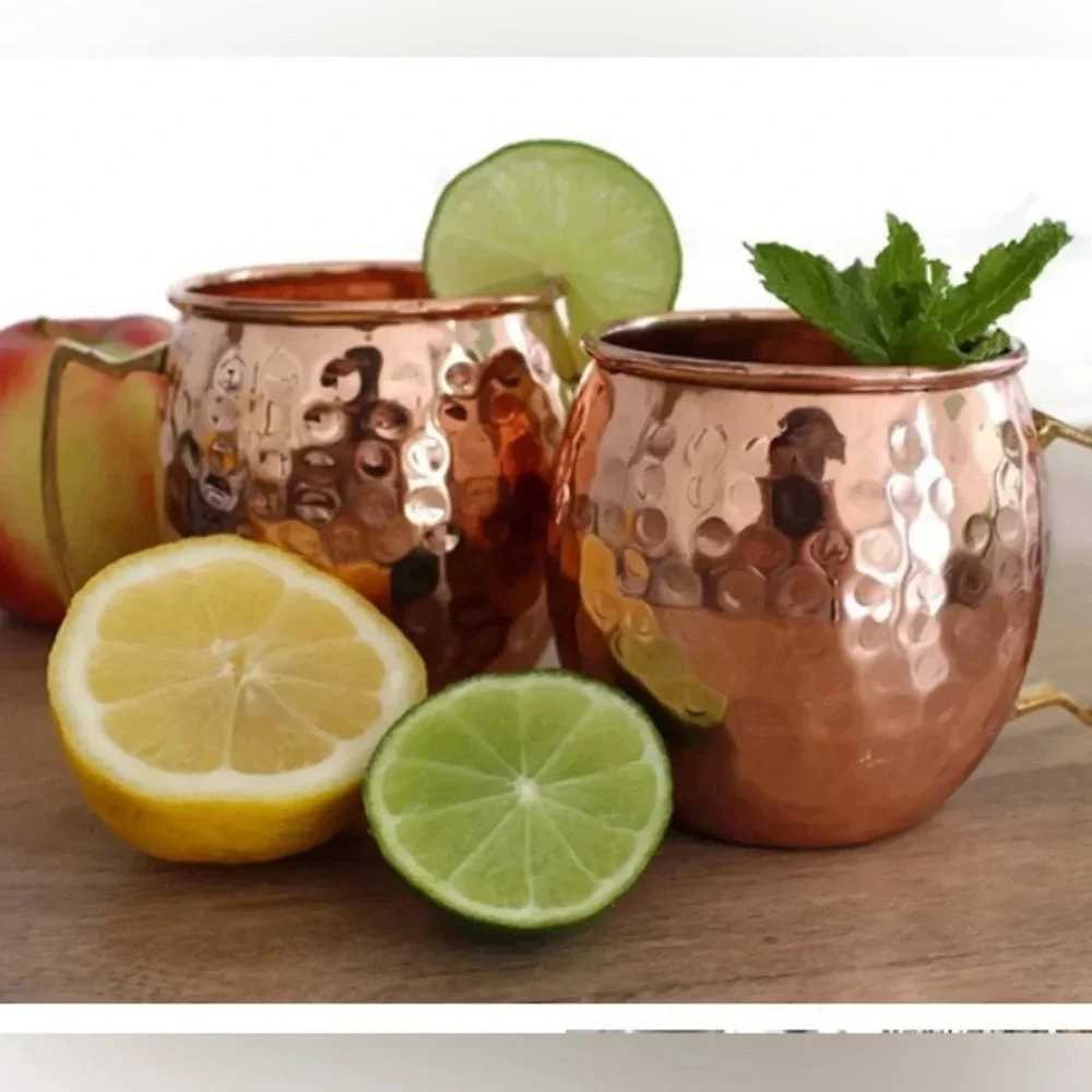 SET OF COPPER FINISHED MOSCOW MULE MUGS MADE BY STYLE. PERFECT COCKTAILS. NWTS!